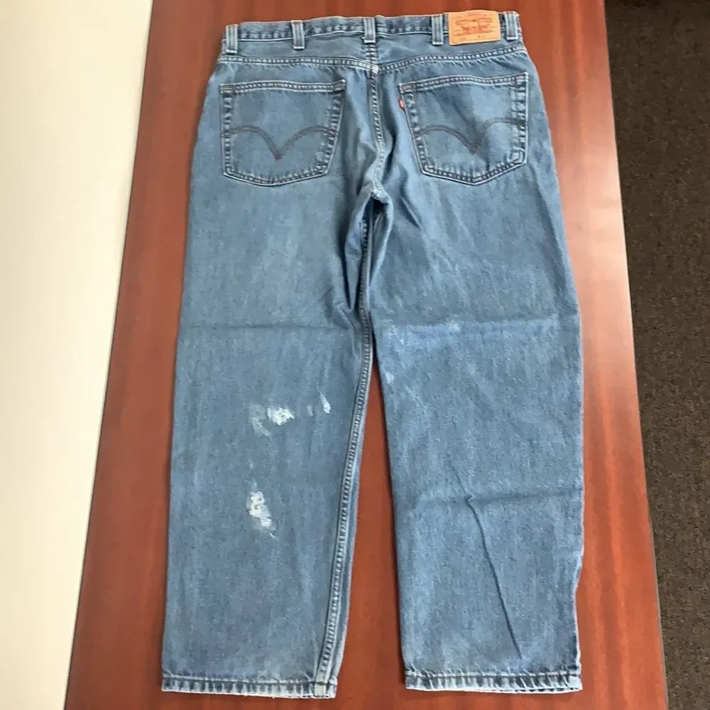 Vintage men’s 550 Levi’s mom jeans